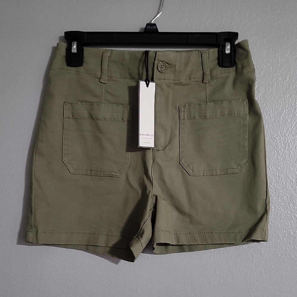 Bagatelle Woman's Shorts NWT size 2